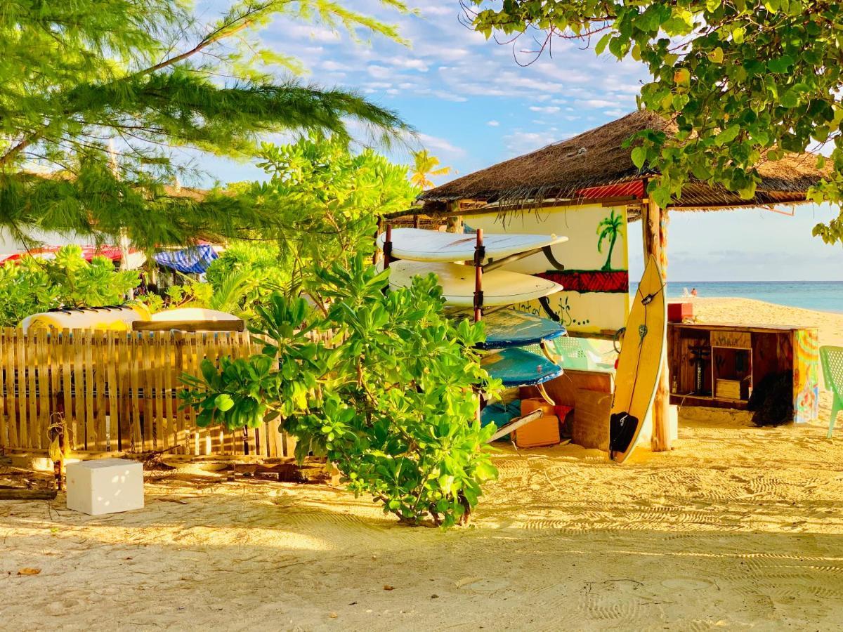 Ilaa Beach Maldives Hotel Gulhi Exterior photo