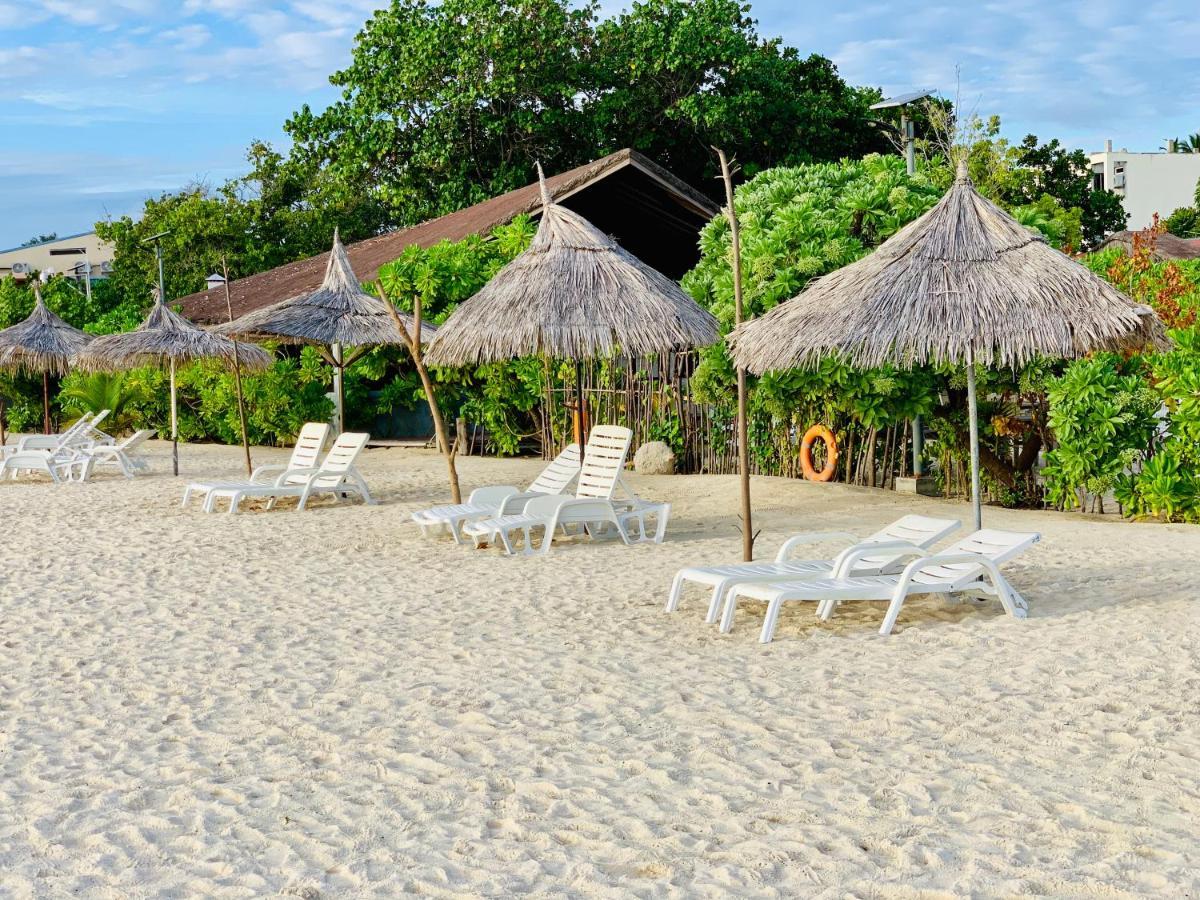 Ilaa Beach Maldives Hotel Gulhi Exterior photo